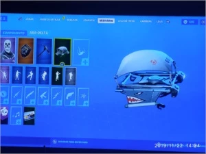 Conta Fortnite Caverão Roxo.