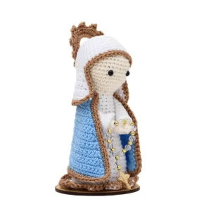 Nossa Senhora das Graças em amigurumi - Artesanato e Personalizados