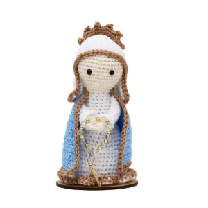 Nossa Senhora das Graças em amigurumi - Artesanato e Personalizados