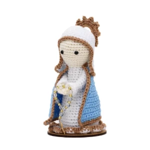 Nossa Senhora das Graças em amigurumi - Artesanato e Personalizados