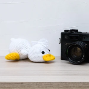 Marreco em amigurumi - Artesanato e Personalizados