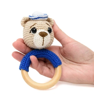 Mordedor Urso marinheiro em amigurumi - Artesanato e Personalizados