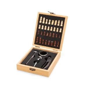 Kit Vinho com Jogo de Xadrez - Artesanato e Personalizados