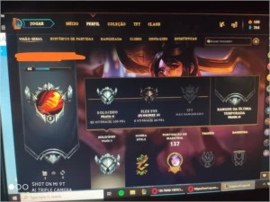 CONTA LOL PRATA 2 BARATO COM SKINS BOAS - League of Legends