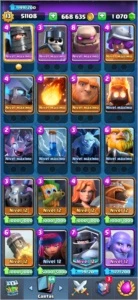 Royalezinho 20 cartas full, maioria pronta pra upar. Baús. - Clash Royale