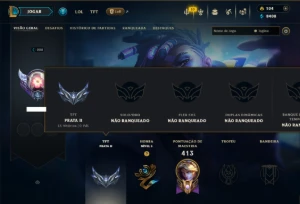 Unranked com 120 Champs e 213 Skins ( MAIN ADC )