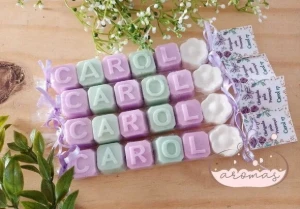 Sabonete Nome 5 Letras com Flor - Artesanato e Personalizados