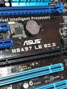 Kit Placa Mãe + Processador + 2 Pentes Memórias (total 8gb) - Produtos Físicos