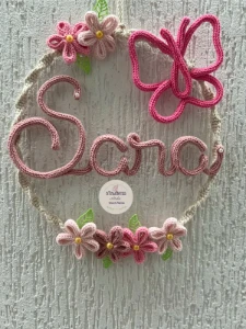 Guirlanda + Móbile Personalizados macramê com Tricotin - Artesanato e Personalizados