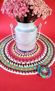 Mandala Decorativa em Crochê - Artesanato e Personalizados