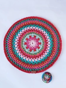 Mandala Decorativa em Crochê - Artesanato e Personalizados