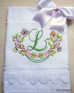Toalha de Lavabo Personalizada com Guipir - Artesanato e Personalizados