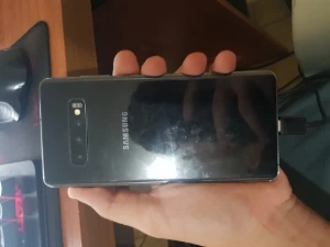 Celular Samsung Galaxy s10+ - Produtos Físicos