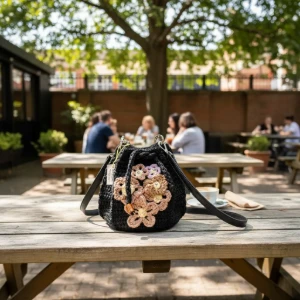 Bolsa de Crochê Sanfona com Flores - Artesanato e Personalizados