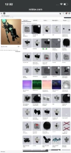 Vendo está conta com korblox e vários outros acessórios - Roblox