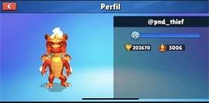 Conta de Stumble guys com 5000 coroas e quase tudo do jogo