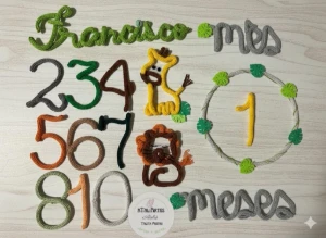 Kit Mêsversário Safari - 02 Animais com Nome Tricotin - Artesanato e Personalizados
