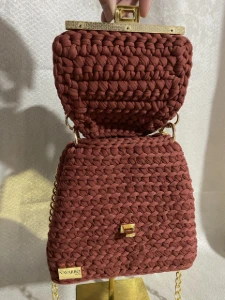 Bolsa Bag Angel Terracota com Alça e Corrente - Artesanato e Personalizados