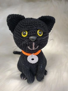 Gatinho em Amigurumi - Artesanato e Personalizados