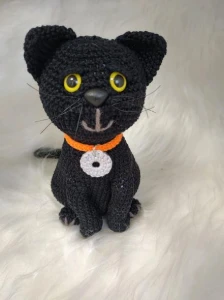 Gatinho em Amigurumi - Artesanato e Personalizados