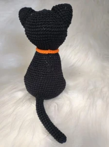 Gatinho em Amigurumi - Artesanato e Personalizados