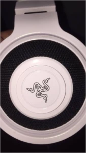 Fone de Ouvido - Razer Kraken Pro (Branco) - Produtos Físicos
