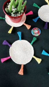 Porta Copos em Crochê Boho Creme - Artesanato e Personalizados