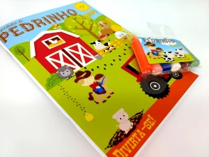 Kit Colorir Fazendinha com Revista G e 6 Gizes