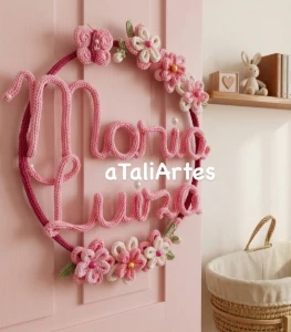 Guirlanda Jardim Personalizada em Tricotin - Artesanato e Personalizados