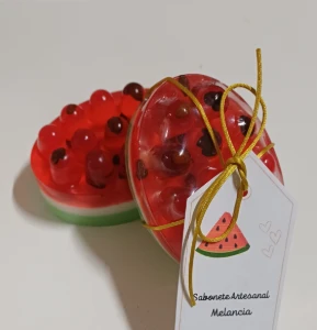 Sabonete Artesanal Melancia Massageador (120g) - Artesanato e Personalizados