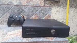 Xbox 360 bloqueado c/ controle & kinect s/ jogos