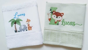 Kit com 4 Toalhas Escolares Personalizadas - Artesanato e Personalizados