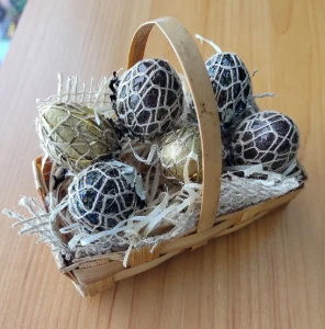 Mini Cesta com 6 Ovos de Codorna - Artesanato e Personalizados