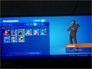 CONTA FORTNITE (Season 2,3,4,5…) + 65 skins