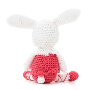 Coelha Bailarina em Amigurumi - Artesanato e Personalizados