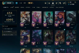 Bronze 4 com TODOS os Champs e 557 Skins +12 Prestigios - League of Legends LOL