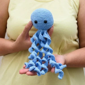 Polvo Newborn Azul Bebê Amigurumi - Artesanato e Personalizados
