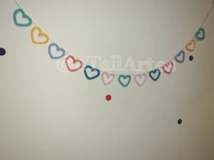 Varal de corações em Tricotin - Artesanato e Personalizados