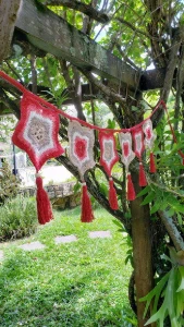 Varal de Estrelas em Crochê - Artesanato e Personalizados