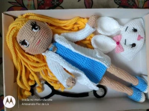 Amigurumi Profissões - Médica - Artesanato e Personalizados