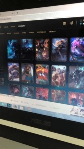 Conta lol todas as ultimates mais se 2000 gastos na conta - League of Legends