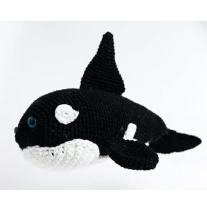 Orca em Amigurumi - Artesanato e Personalizados