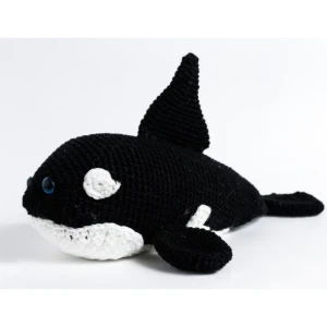 Orca em Amigurumi - Artesanato e Personalizados