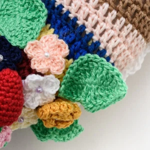Guirlanda de flores em amigurumi - Artesanato e Personalizados
