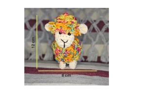 Mini Carneirinho Fofo Colorido, feito a mão em croche - Artesanato e Personalizados