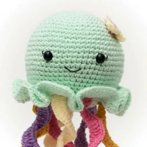 Polvo de Tentáculos Coloridos em Amigurumi - Artesanato e Personalizados
