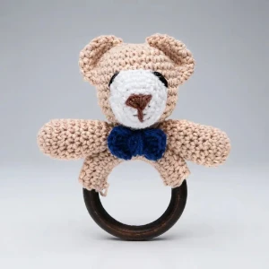 Chocalho Ursinho Gravata Amigurumi - Artesanato e Personalizados
