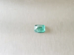 Esmeralda pedra preciosa natural. 1,55 cts extra - Artesanato e Personalizados