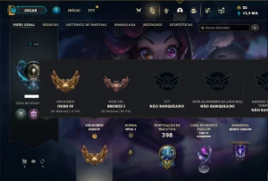 Conta ouro 4 com 140 Champs e 100 Skins + 5 Vitoriosas - League of Legends LOL