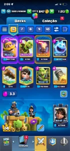 Vendo conta dó clash Royale antiga é bem gemada